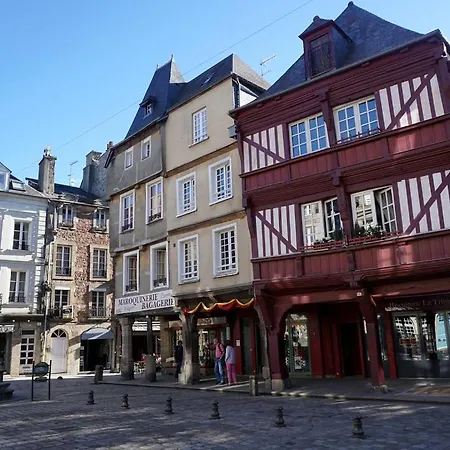 L'Escale Cosy Apartment Dinan Exterior photo